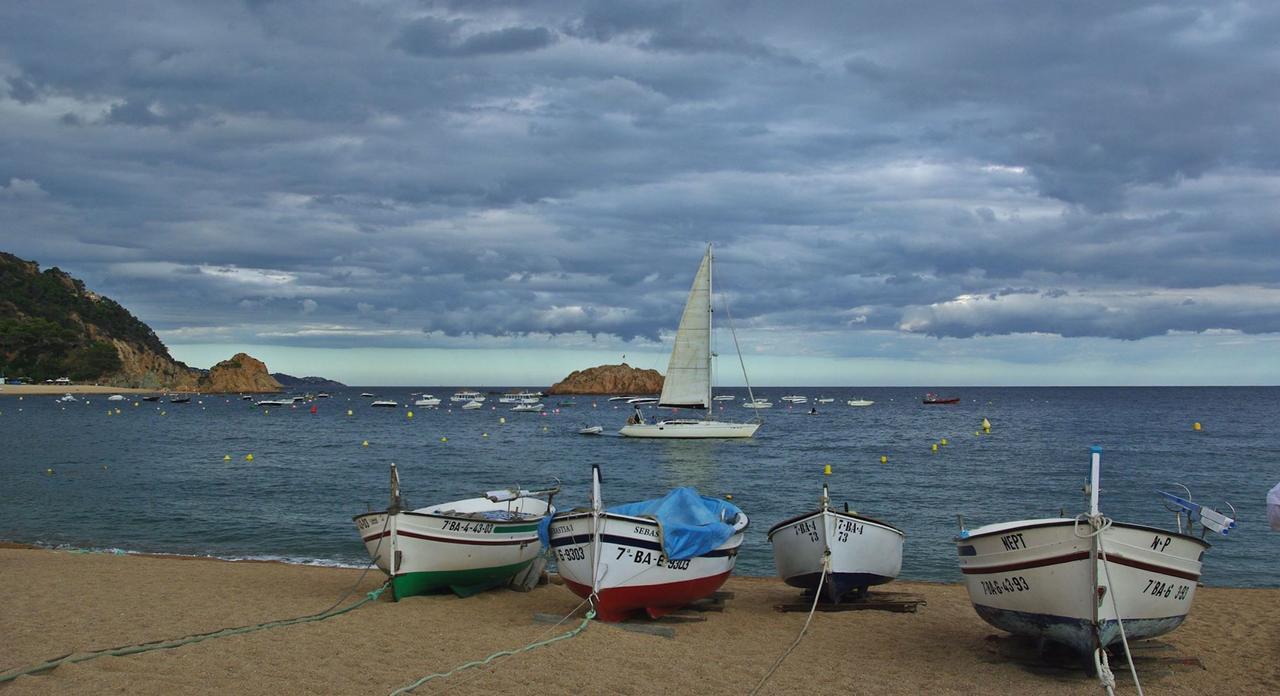 Lets Holidays Apartment Sant Miquel Tossa de Mar Bagian luar foto